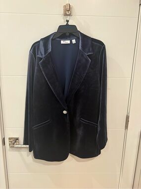 Susan Graver Deep Navy Velvet Blazer with Jeweled Button